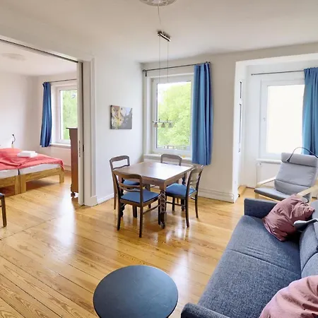 شقة Fewo1846 - Parkblick - Komfortable Mit 2 Schlafzimmern Und 2 Balkonen فلنسبورغ